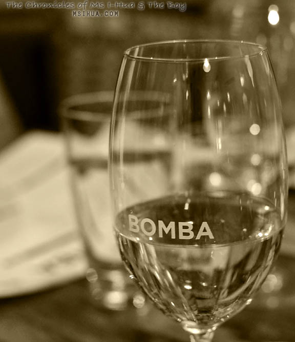 bomba_glass