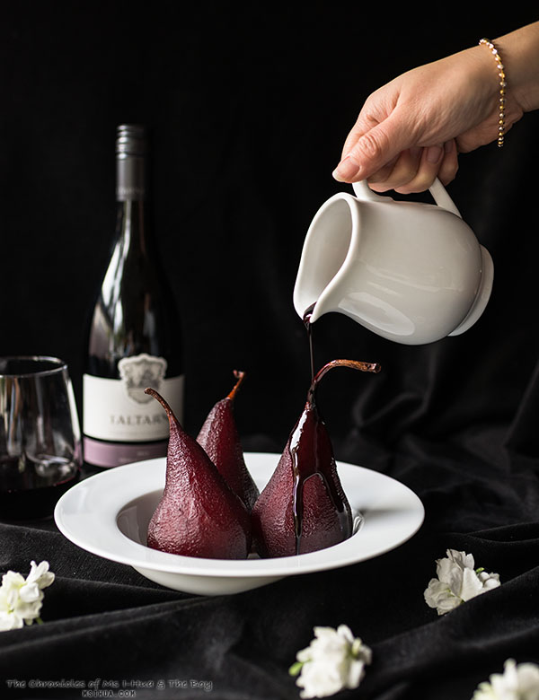 redWinePoachedPears_2