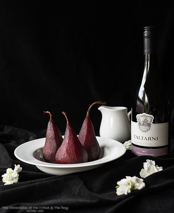 redWinePoachedPears_1